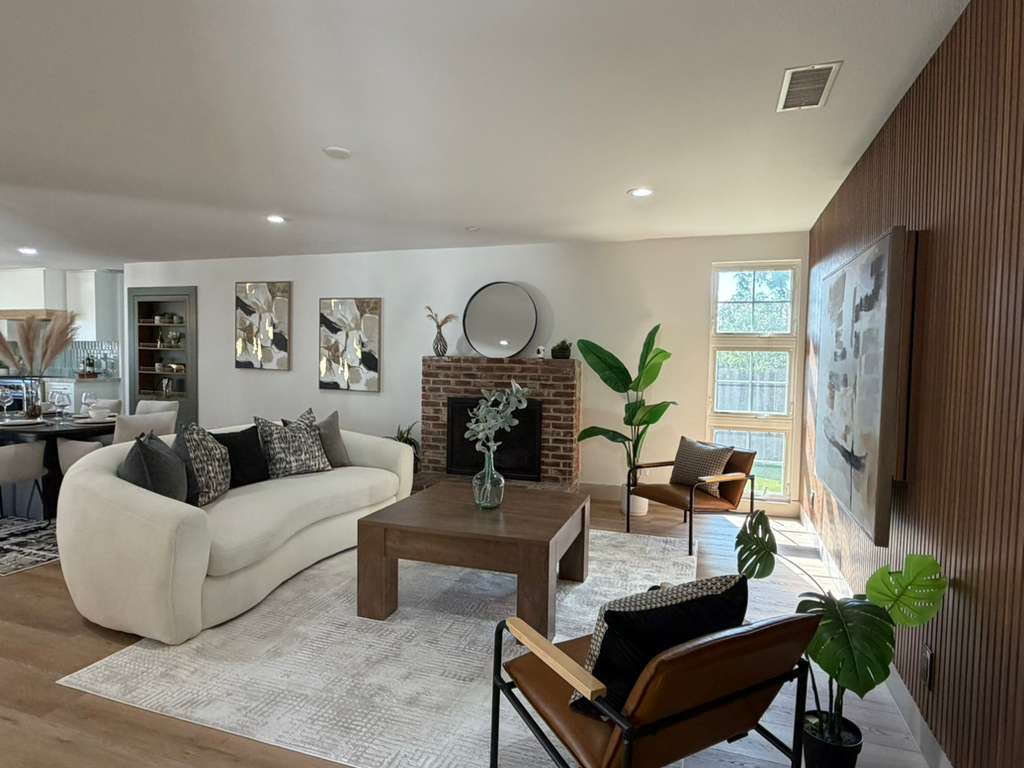 Professional home staging and interior design